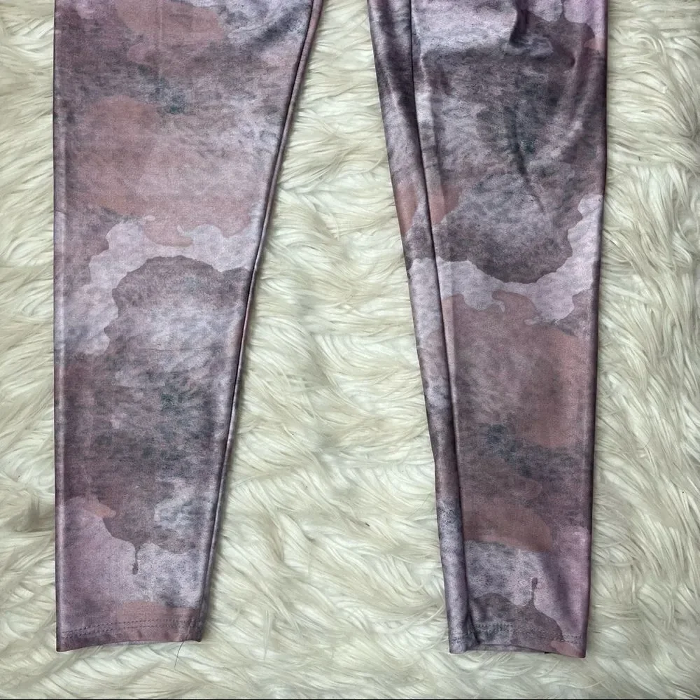 Onzie High Rise Basic Midi Legging Animal Dusk